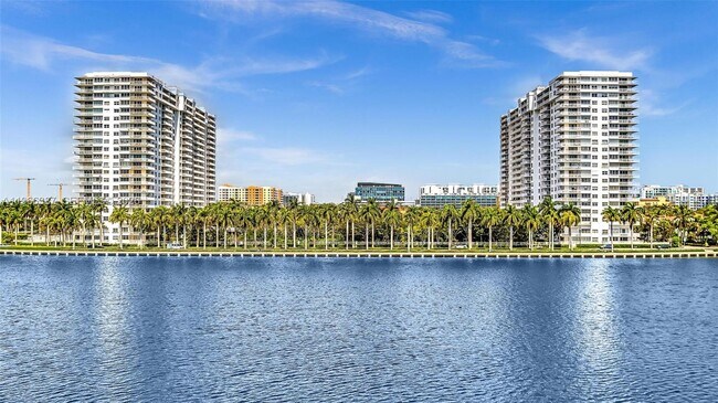 Building Photo - 2801 NE 183rd St