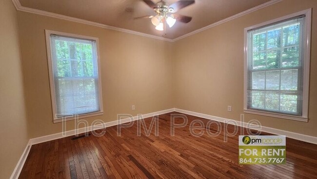 Building Photo - 200 Maycaw Dr