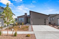 Building Photo - Stunning 4-Bedroom, 3-Bathroom Home in Awa...