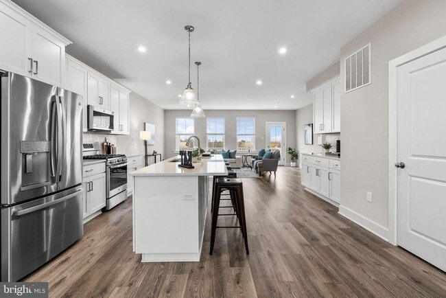 Building Photo - 105 Higher Rock Ct