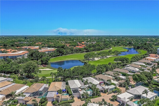 Building Photo - 7968 Grand Bay Dr