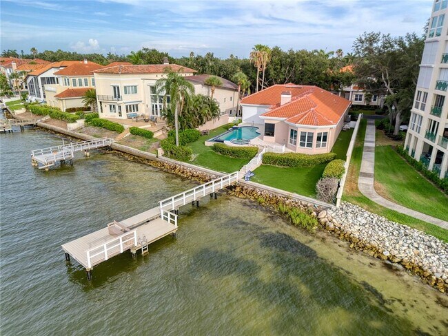 Building Photo - 4709 Dolphin Cay Ln S
