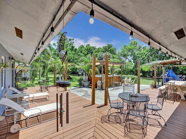 Building Photo - 37225 SW 214th Ave