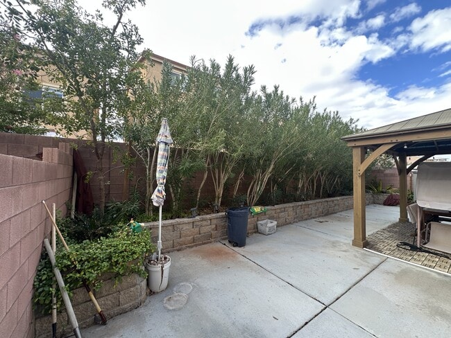 Building Photo - 8125 Crimson Creek Ct