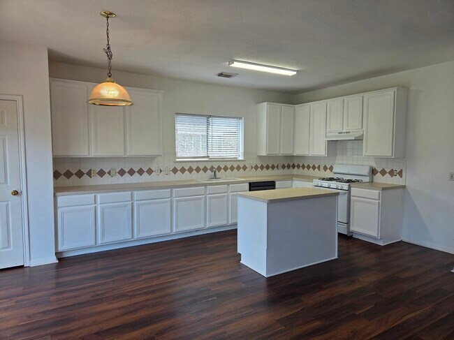 Building Photo - 21526 Oakbridge Park Ln