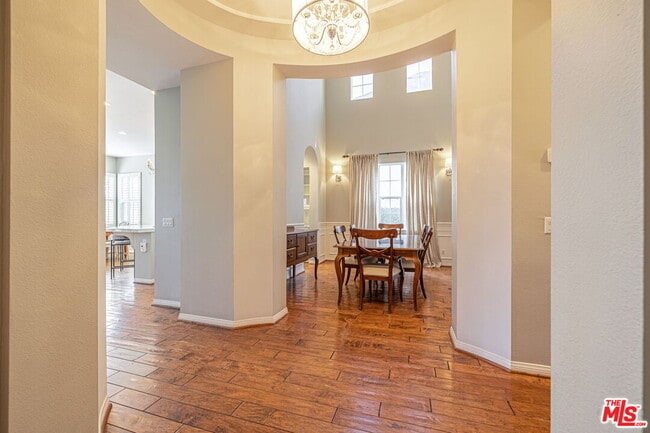 Building Photo - 23810 Bayview Ct