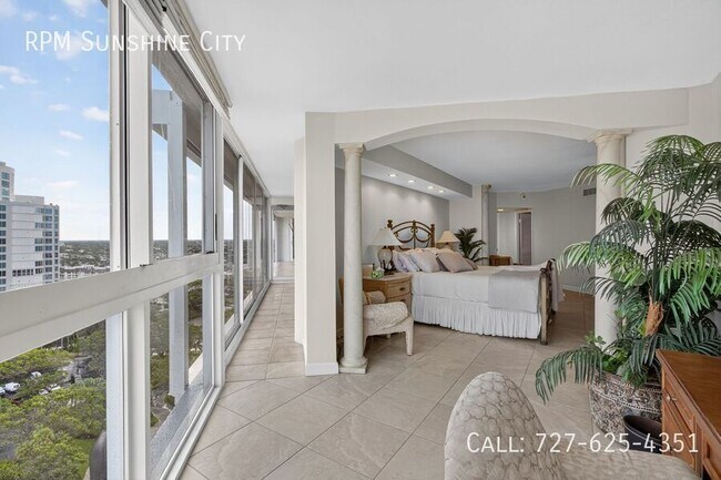 Building Photo - 4041 Gulf Shore Blvd N