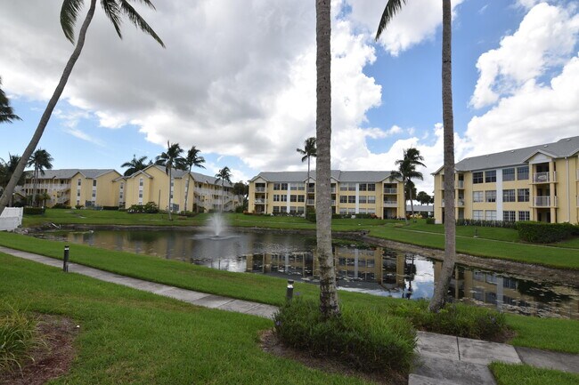 Building Photo - 6300 La Costa Dr