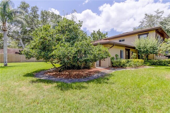 Building Photo - 2945 Lichen Ln