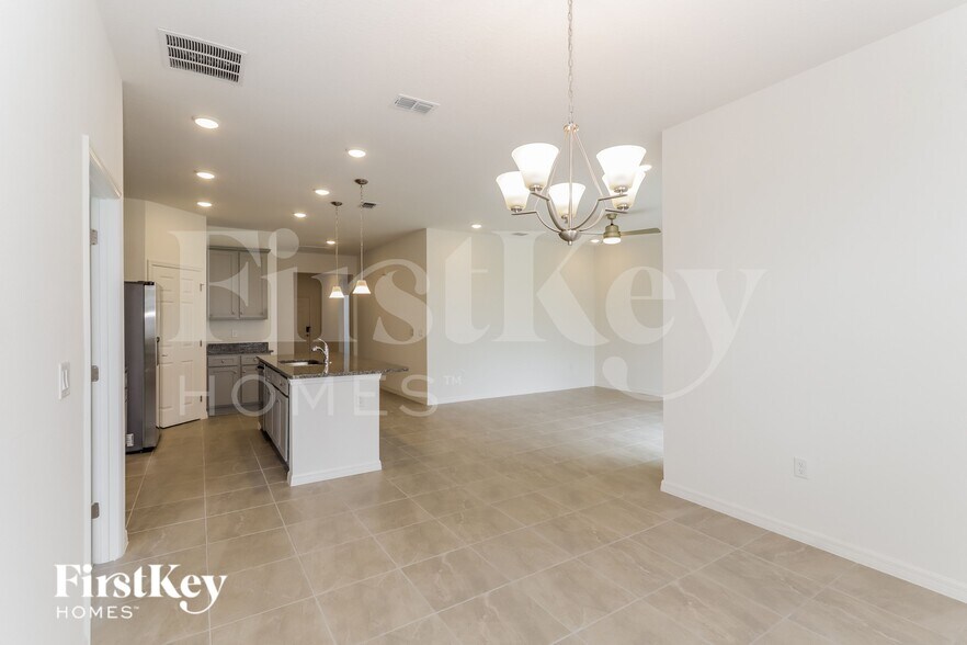 Building Photo - 125 Windsor Reserve Dr