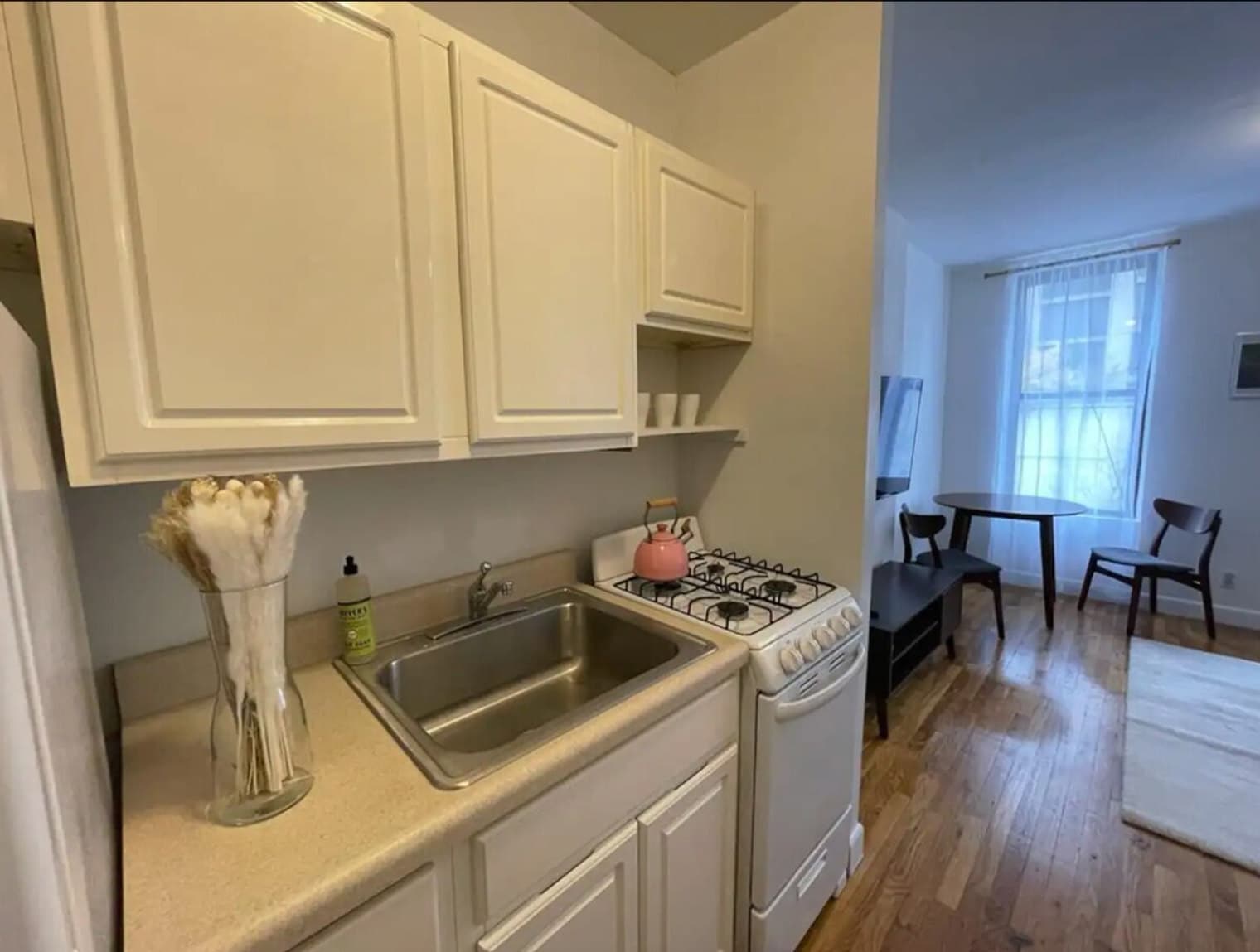 Building Photo - 410 E 60th St