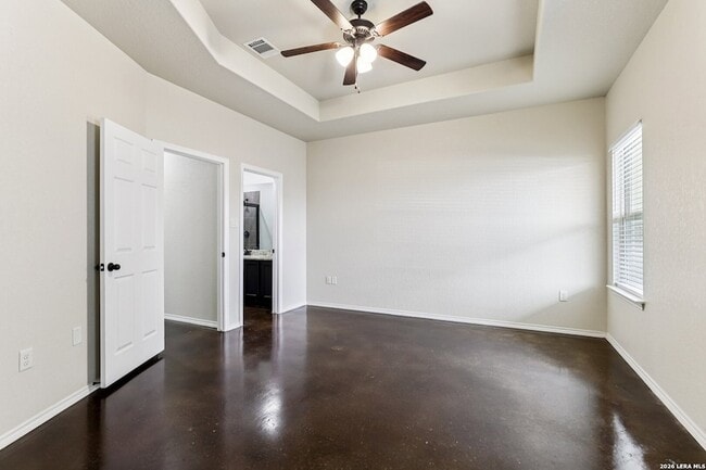 Building Photo - 219 Eugene Pass