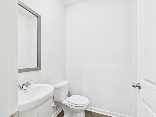 Building Photo - Beautiful New Construction END UNIT Townhome – Now Available for Lease!