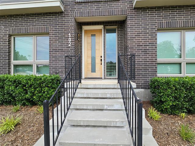 Building Photo - 2620 Valley View Ln