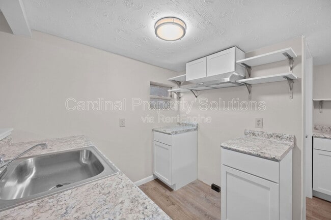 Building Photo - 2520 Grand Blvd