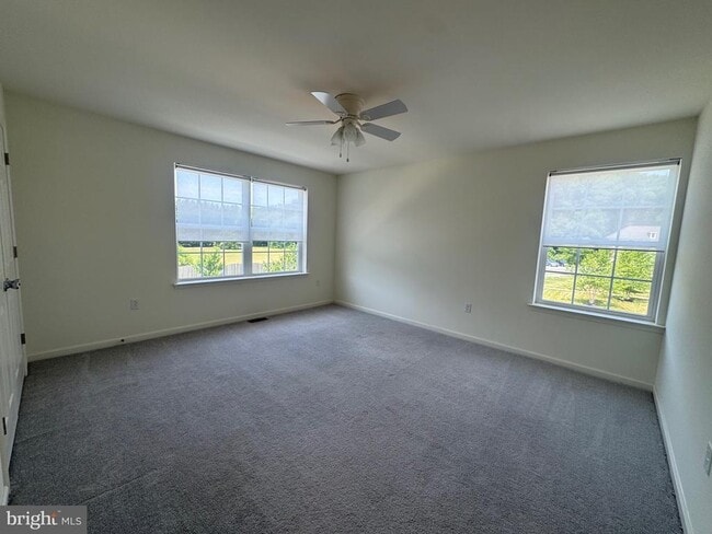 Building Photo - 148 Grissom Dr