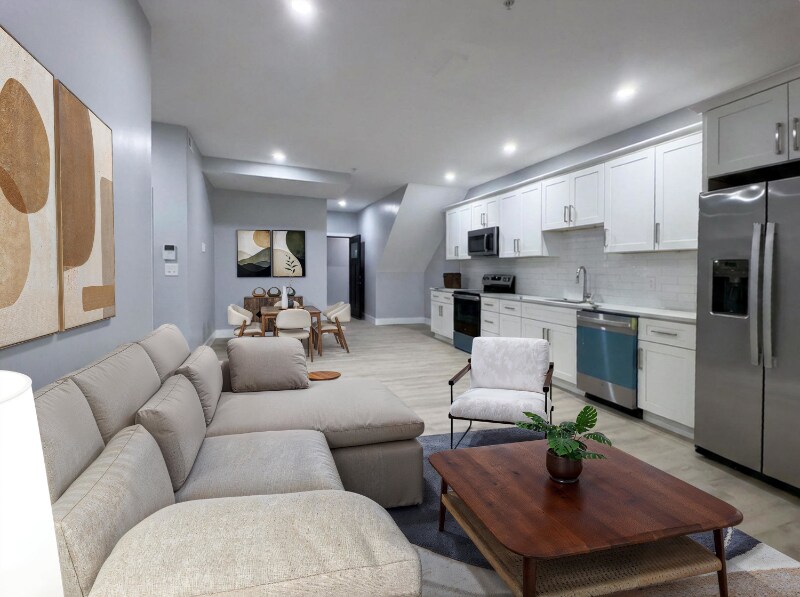 Building Photo - 83 Essex St