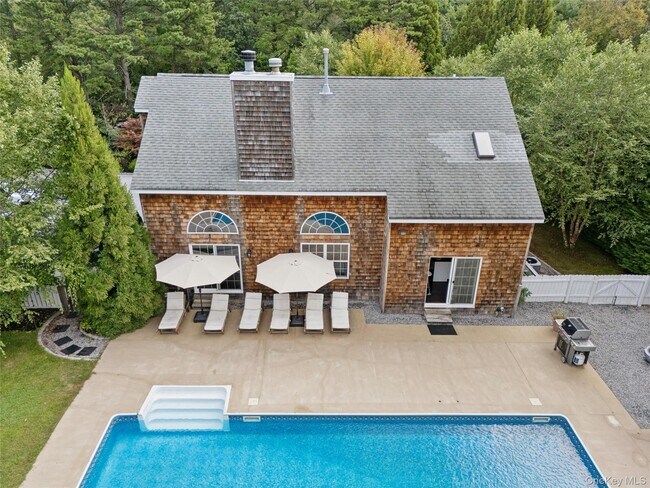 Building Photo - 138 North Rd