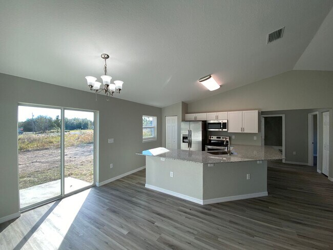 Building Photo - Great SE Ocala Home 3/2/2 **Won't Last**