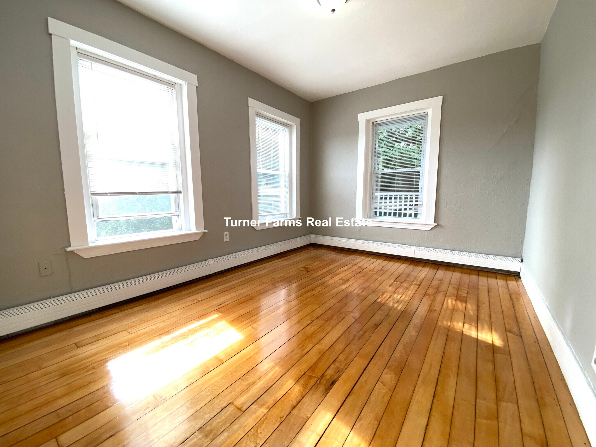 Building Photo - 270 Bowdoin St