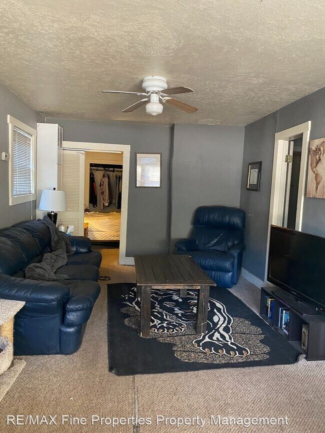 Building Photo - 1 br, 1 bath House - 5281 SJ Diamond Road