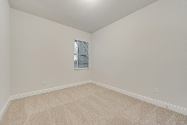 Building Photo - 7853 Sunset Blvd