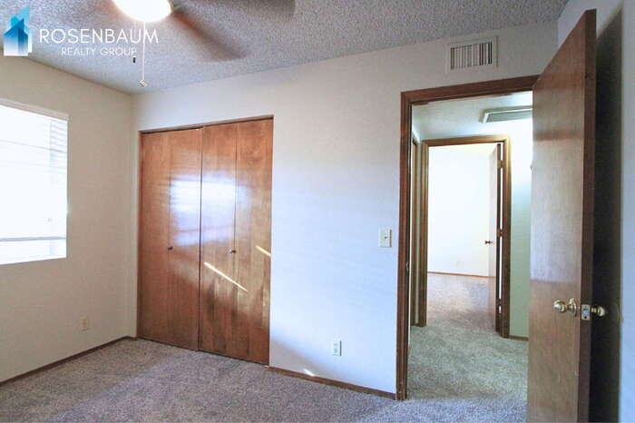 Building Photo - 4401 E Contessa St