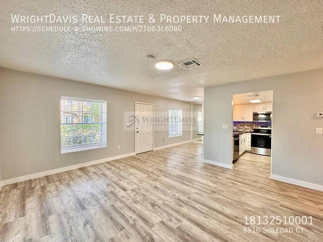 Building Photo - 6910 Soledad Ct