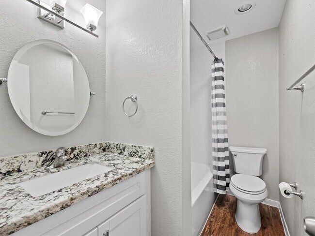 Building Photo - 9021 Gaylord Dr