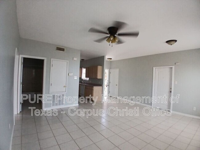 Building Photo - 14006 Fortuna Bay Dr