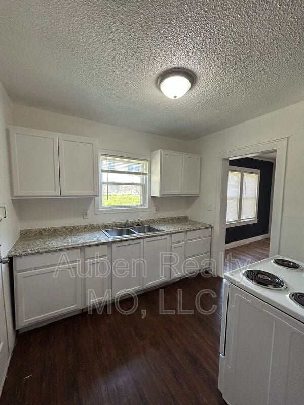 Building Photo - 4346 Montgall Ave
