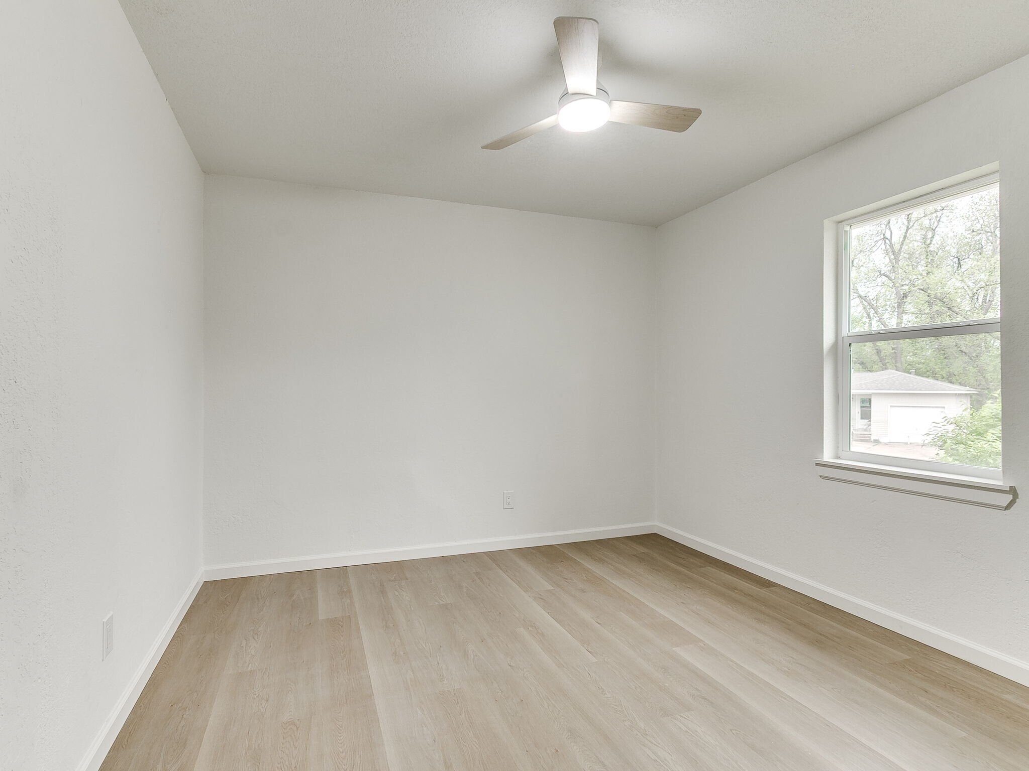 Building Photo - 911 Crabtree Cove