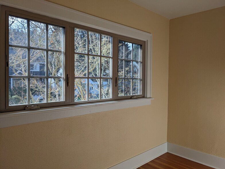 Guest bedroom - 2839 NW Upshur St