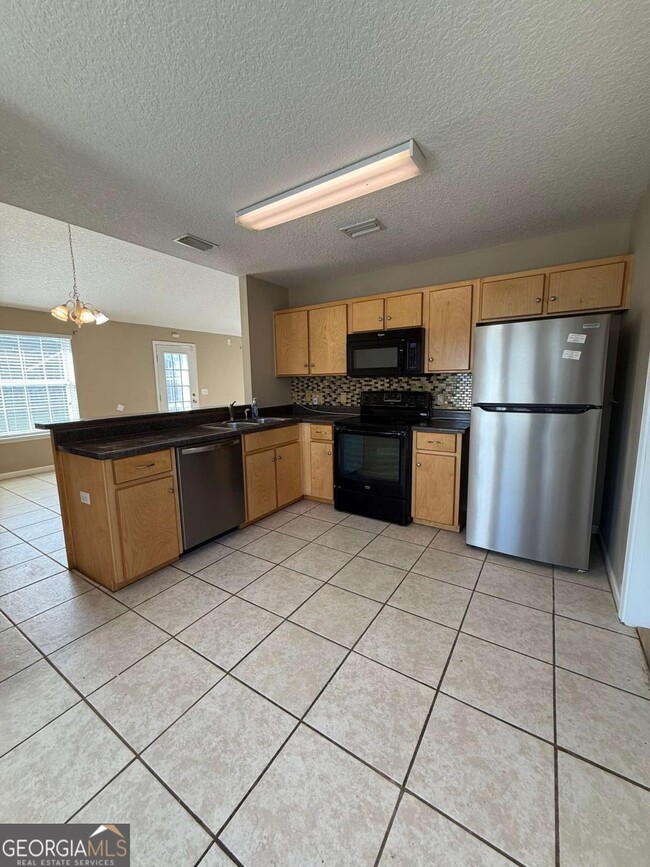 Building Photo - 107 Cypress Bend