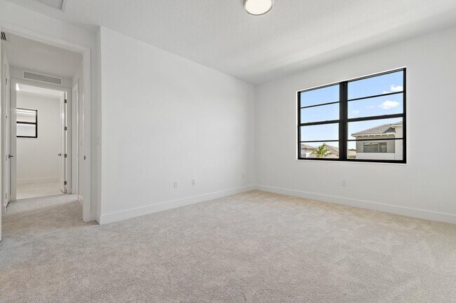 Building Photo - 13182 Feathering Wy