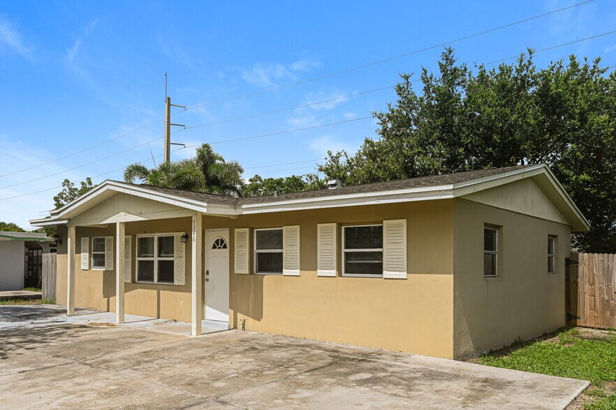 Building Photo - 4346 Tufts Ave