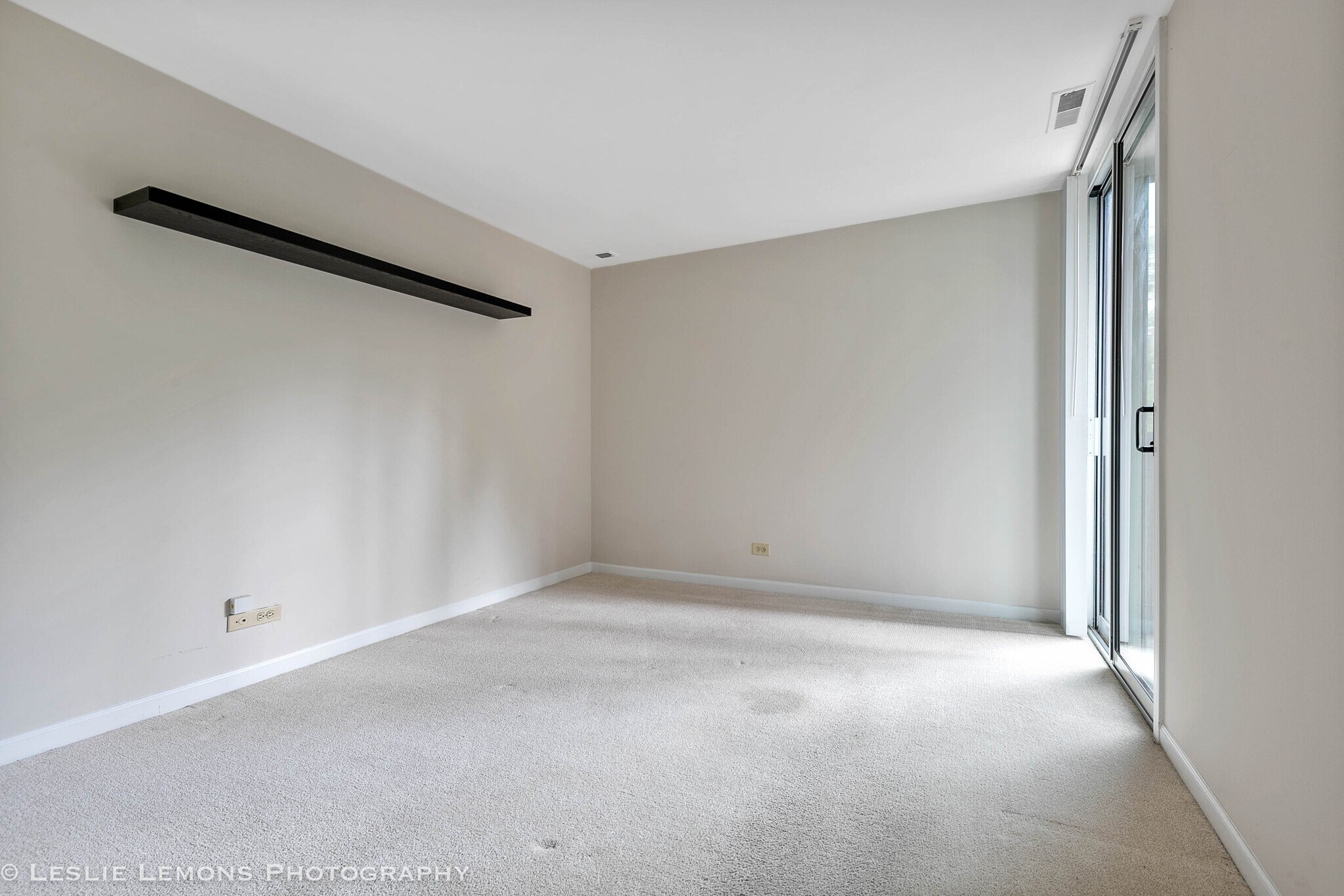 Bedroom - 5900 Oakwood Dr