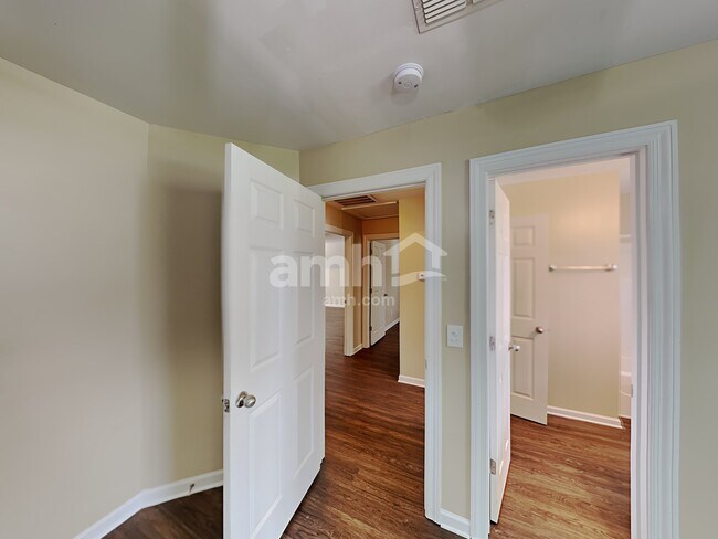 Building Photo - 1628 Antebellum Dr