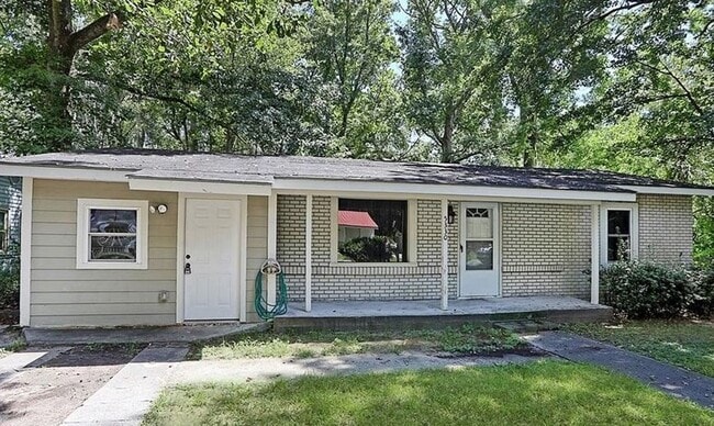 Primary Photo - 5330 Athena Dr