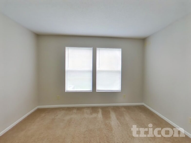 Building Photo - 6409 Alonzo Dr