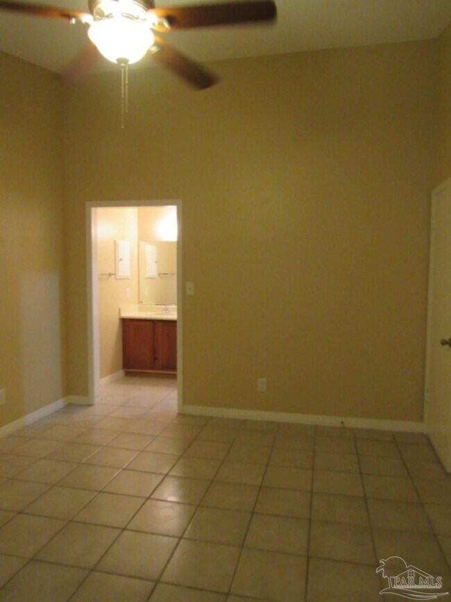 Building Photo - 3318 Pine Forest Rd