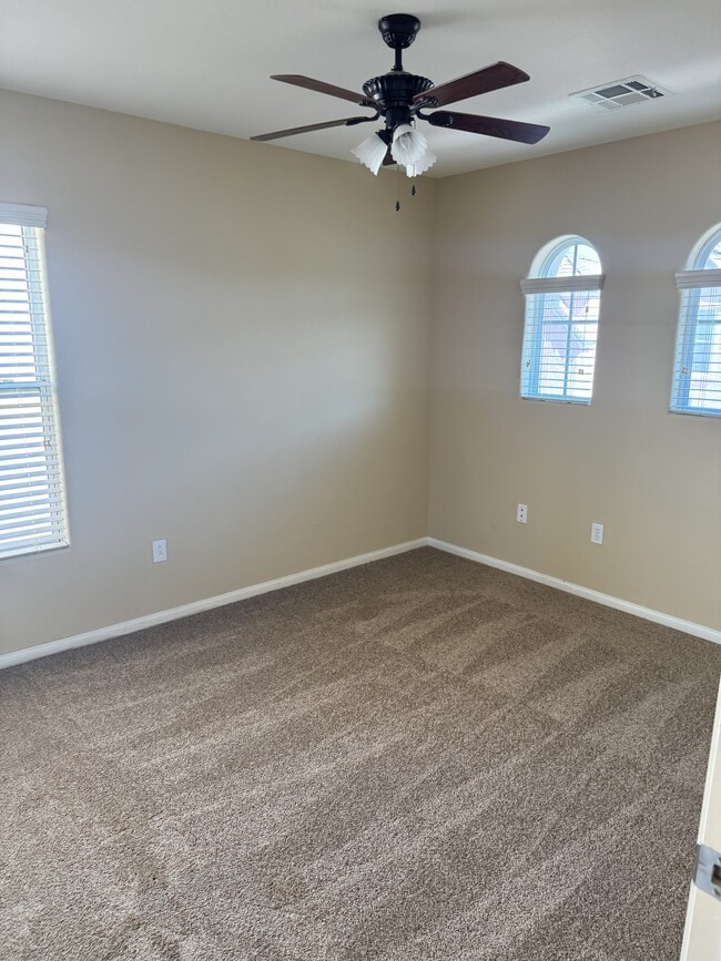 Building Photo - 10633 Chestnut Timber Ct