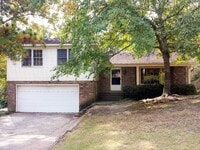 Building Photo - Located in the Heart of Evans