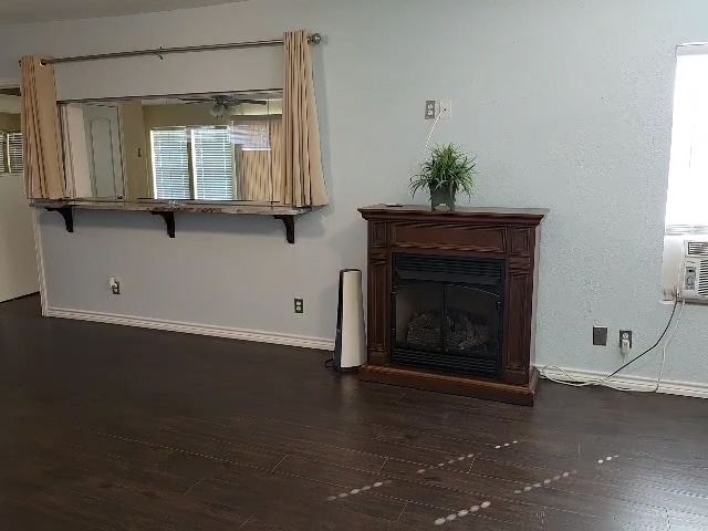 Building Photo - 830 Comanche Trail