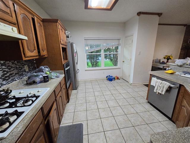 Building Photo - 304 Ambrose Dr