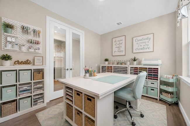 Building Photo - 5350 Lantana River Ln
