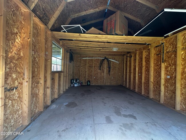 Building Photo - 112 Woodlawn Dr