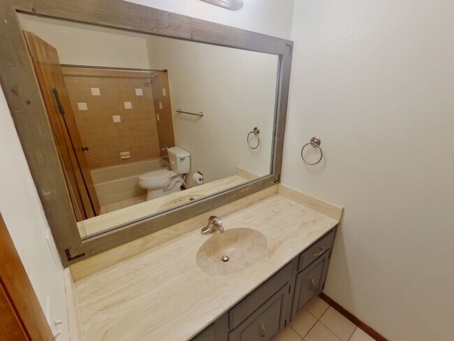 Building Photo - 3BR Andover Home for Rent