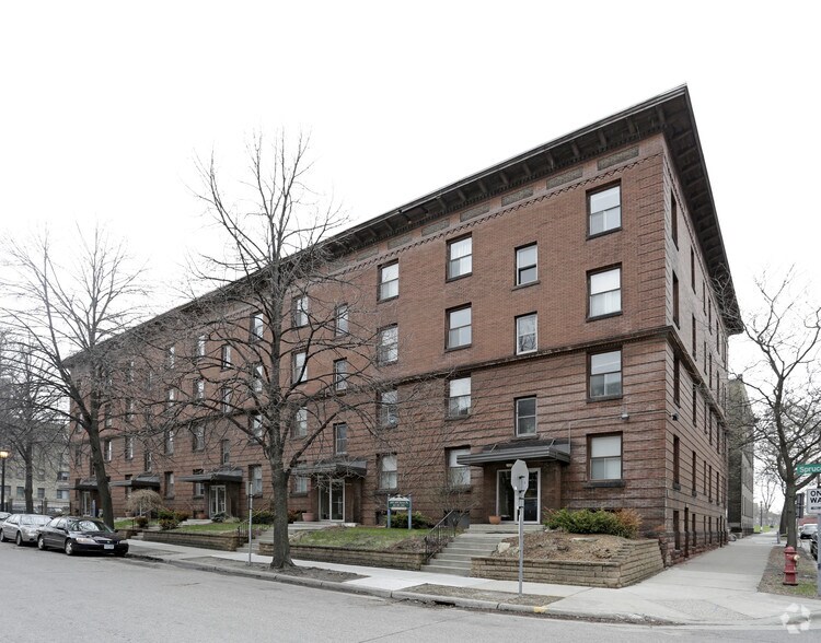 1400 Spruce Place - 1400-1408 Spruce Pl – Oak Grove Downtown