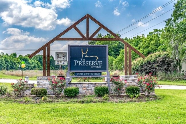 Building Photo - 132 Pine Ridge Dr